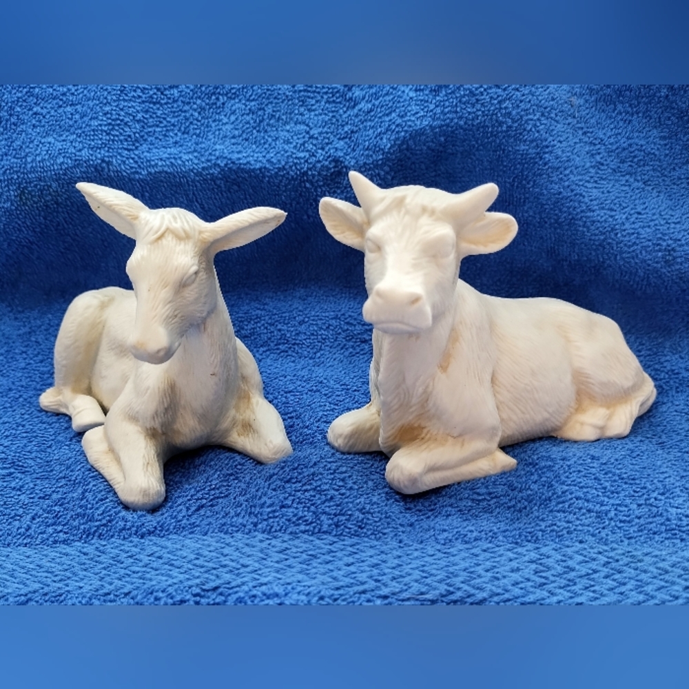 Vintage Caffco Nativity Replacement Pieces. Cow & Donkey.